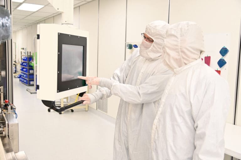 Photo of Kent Displays cleanroom converting and assembly
